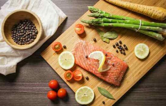 Peixe com vegetais